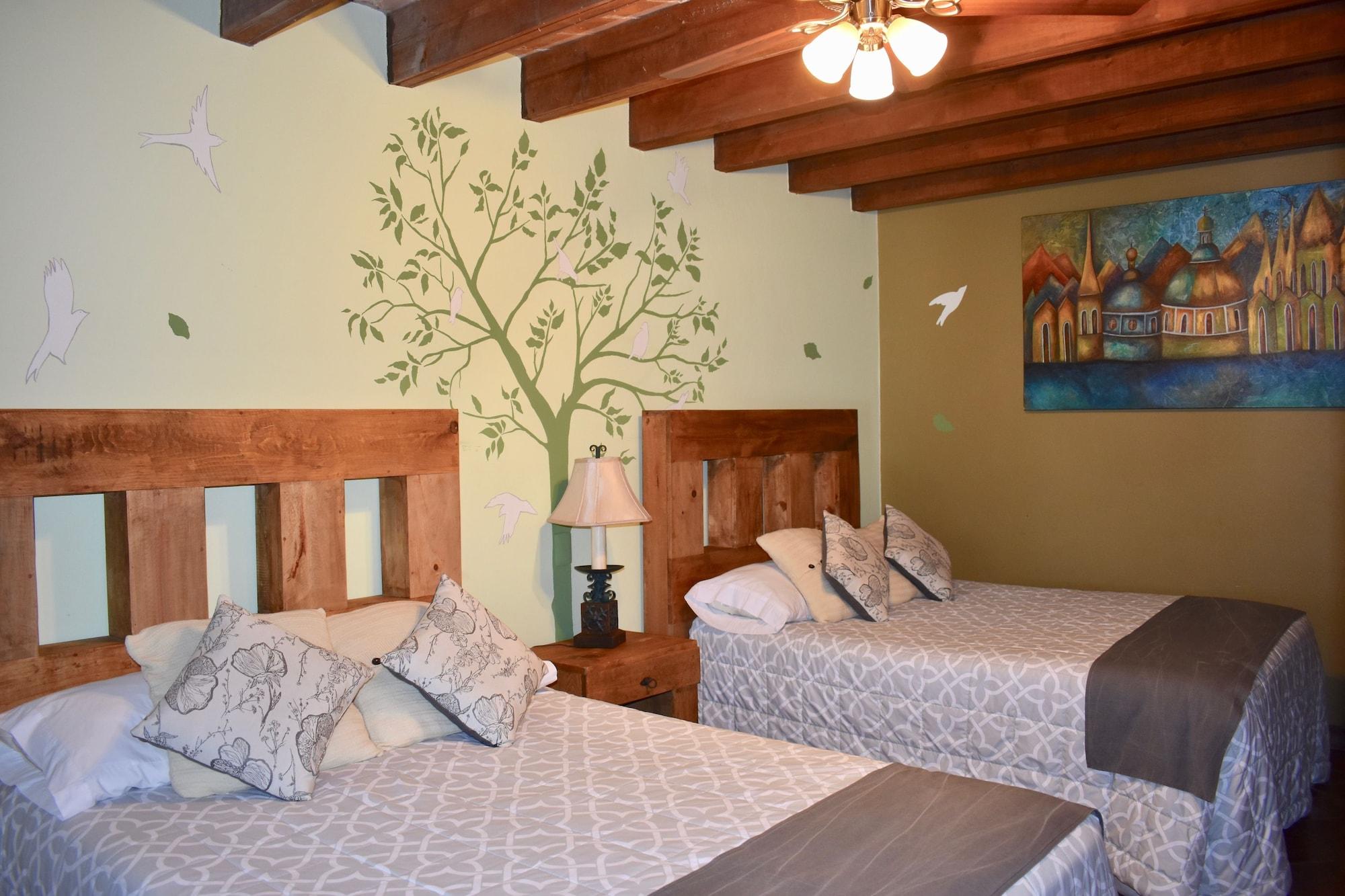 Hotel Ana Catalina And Suites Сан Мигел де Аленде Екстериор снимка