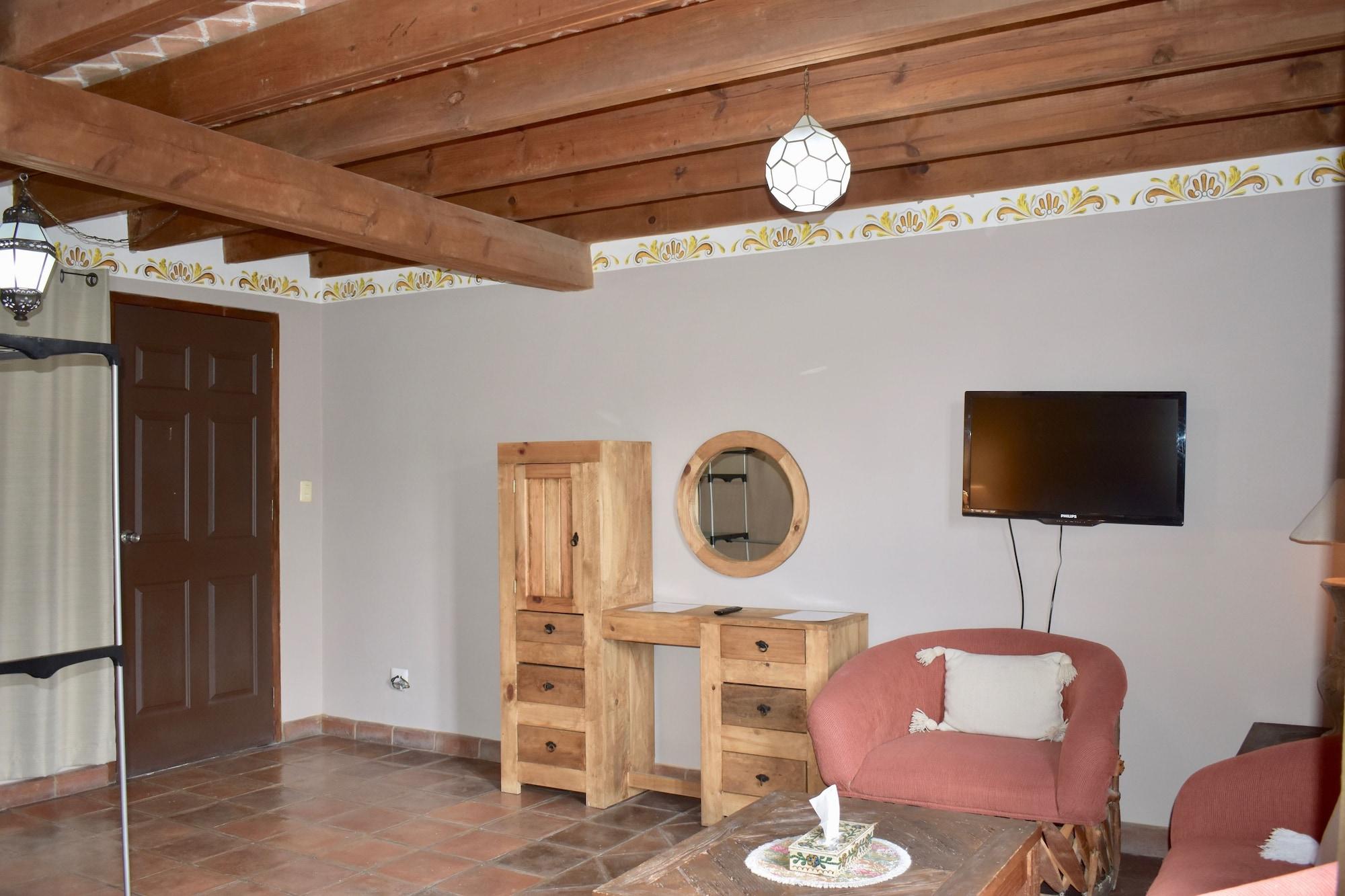 Hotel Ana Catalina And Suites Сан Мигел де Аленде Екстериор снимка